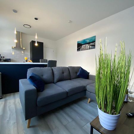 Hu-Thirteen Apt One - Sleeps 4 Apartment Hessle ภายนอก รูปภาพ
